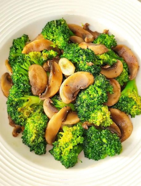 口蘑怎么炒好吃_口蘑焯水几分钟