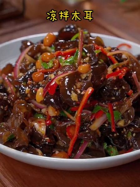 木耳怎么泡发_木耳凉拌的做法