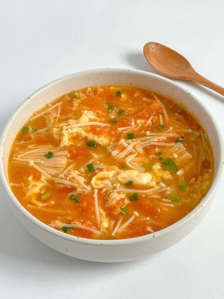 番茄金针菇汤怎么做_番茄金针菇汤的家常做法