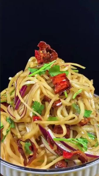 炒咸菜疙瘩丝怎么做_咸菜疙瘩丝怎么炒才脆