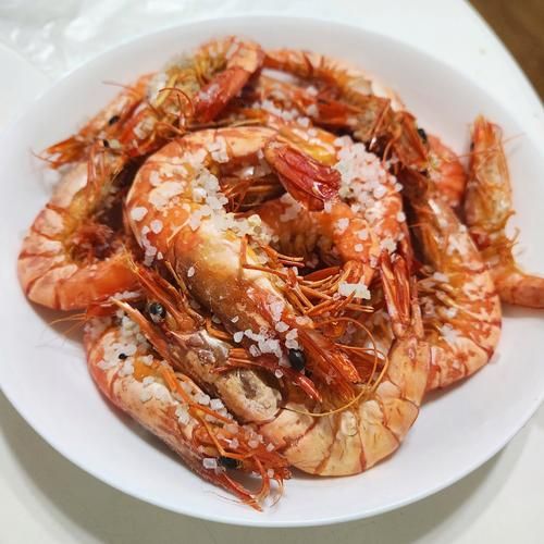 盐焗虾怎么做才正宗_盐焗虾用什么盐最好