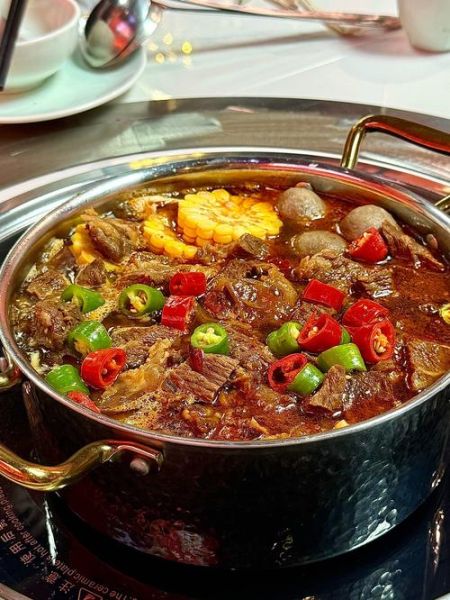 牛肉火锅怎么做好吃_家常牛肉火锅做法