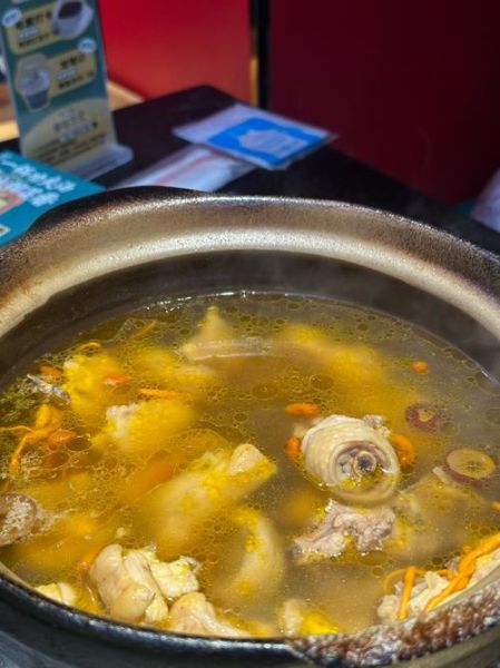 鸡汤怎么炖好喝_家常鸡汤做法