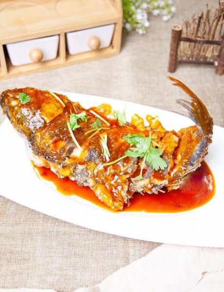 糖醋鱼怎么做才外酥里嫩_糖醋鱼用什么鱼最好吃