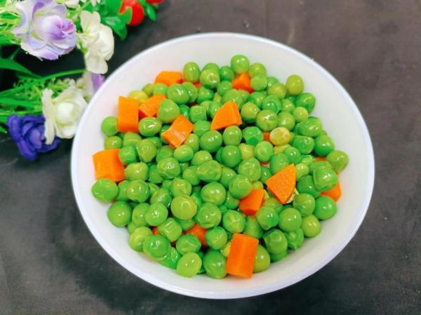 炒豌豆粒怎么炒好吃_炒豌豆粒的家常做法