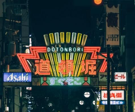 热闹夜景哪里看_夜景拍摄技巧有哪些