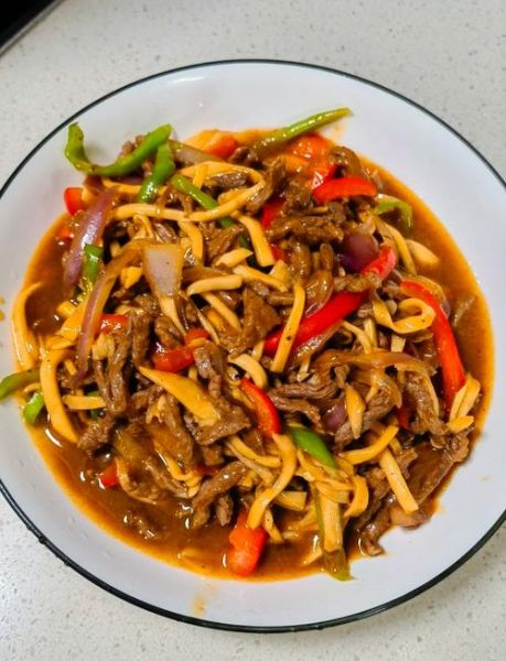 杏鲍菇炒牛肉怎么炒才嫩_杏鲍菇炒牛肉家常做法