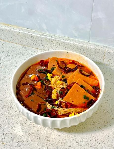 血旺怎么做好吃_家常血旺做法步骤