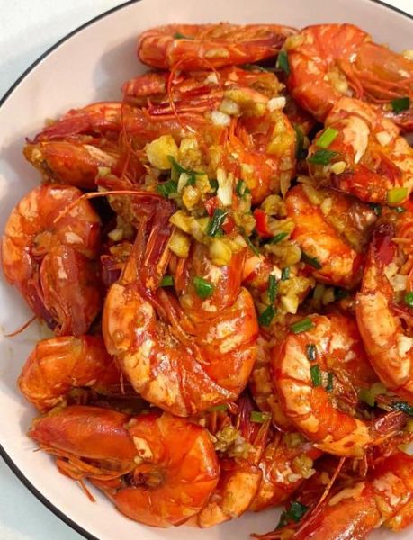蒜蓉大虾怎么做_蒜蓉大虾用热油还是冷油