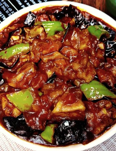 红烧茄子怎么做才好吃_红烧茄子最正宗的做法