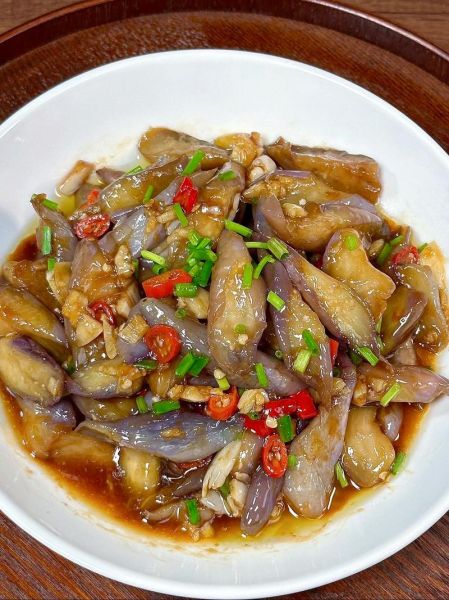 红烧茄子怎么做才好吃_红烧茄子最正宗的做法