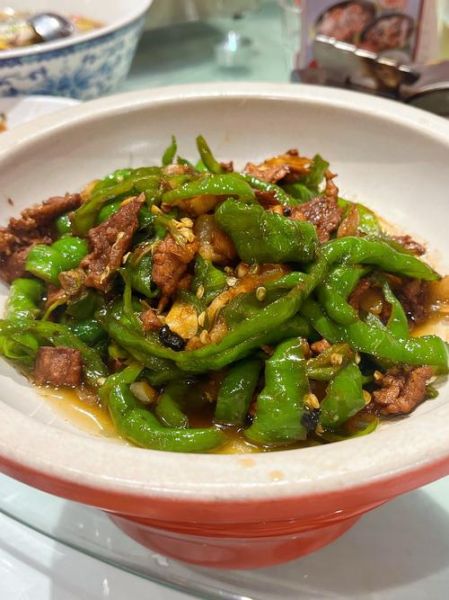 正宗辣椒炒肉怎么做_湖南小炒肉秘诀