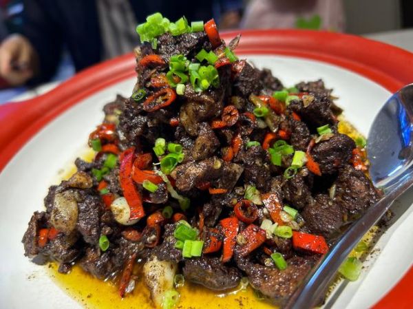 血鸭怎么做才好吃_血鸭最正宗的做法