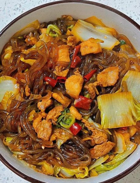 猪肉炖粉条怎么做_家常做法步骤详解