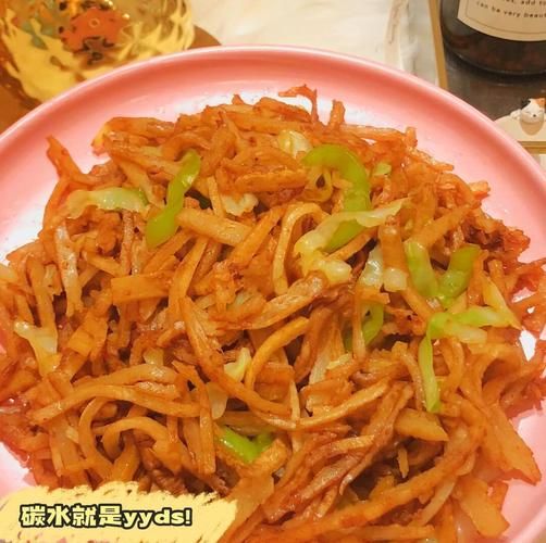 圆白菜炒饼丝怎么做_圆白菜炒饼丝家常做法