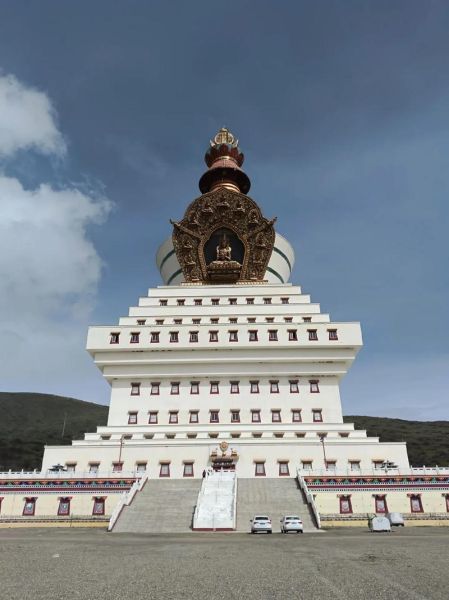 壮观建筑有哪些_如何形容宏伟建筑