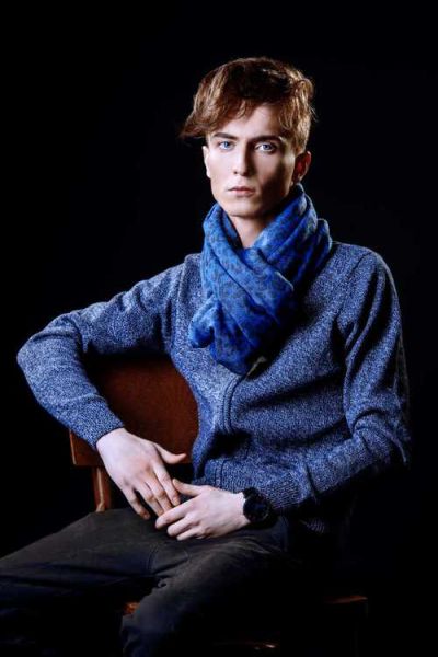 英俊的男人有什么特征_如何让自己更英俊