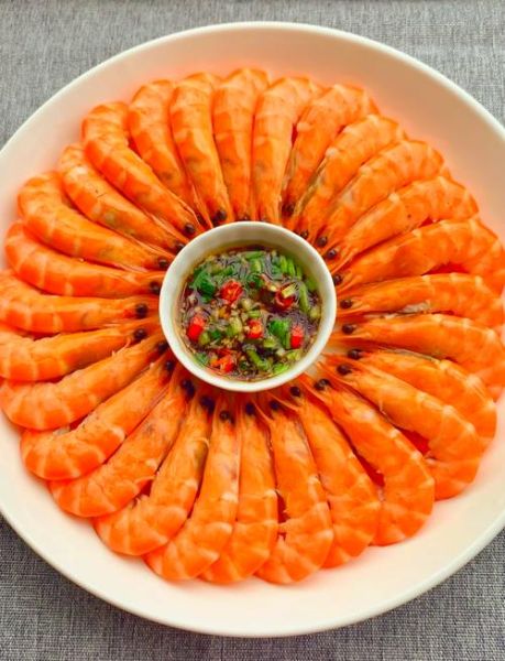 大虾怎么做好吃_清蒸大虾的正确做法