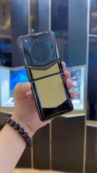 vertu手机多少钱_vertu手机为什么这么贵