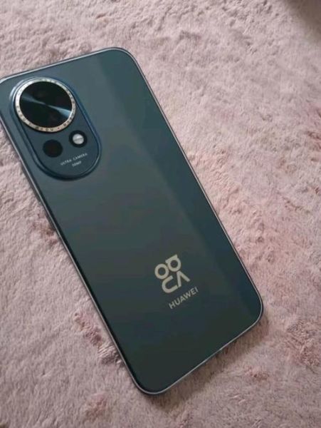 华为手机值得买吗_2024年哪款性价比最高