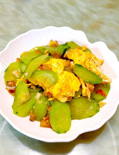老黄瓜炒鸡蛋怎么做_老黄瓜炒鸡蛋的家常做法