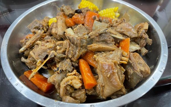 清炖羊肉怎么做_家常清炖羊肉做法