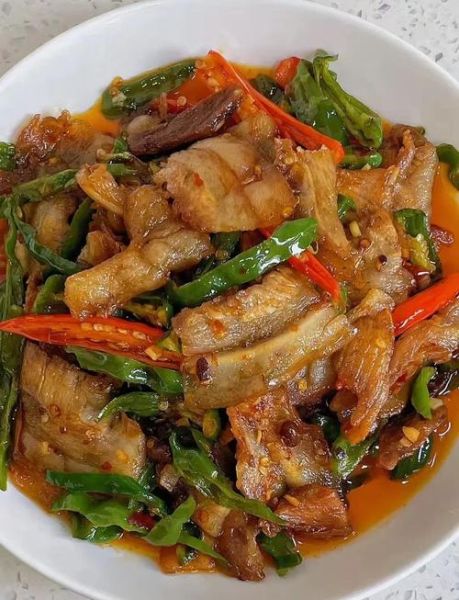 回锅肉怎么做才好吃_回锅肉正宗做法步骤