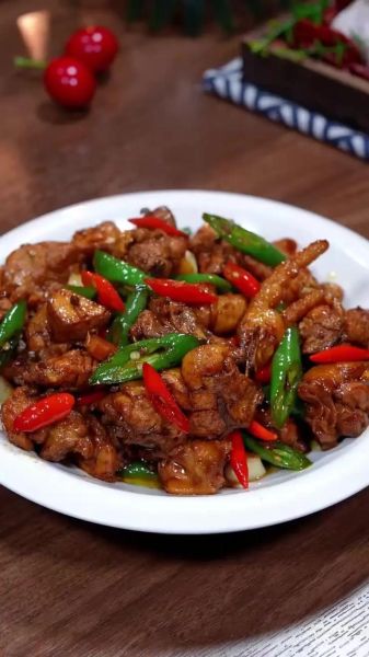 爆炒鸡肉怎么做好吃_爆炒鸡肉的家常做法