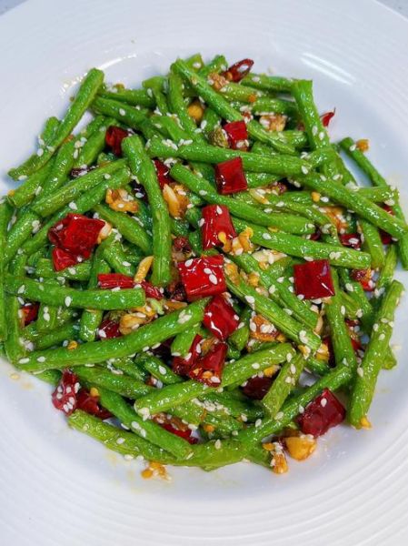 炒豆角怎么炒好吃_家常豆角做法步骤