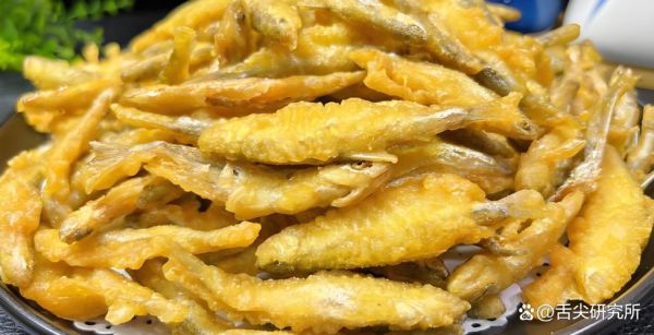 干炸小鱼怎么做才酥脆_干炸小鱼用什么鱼最好
