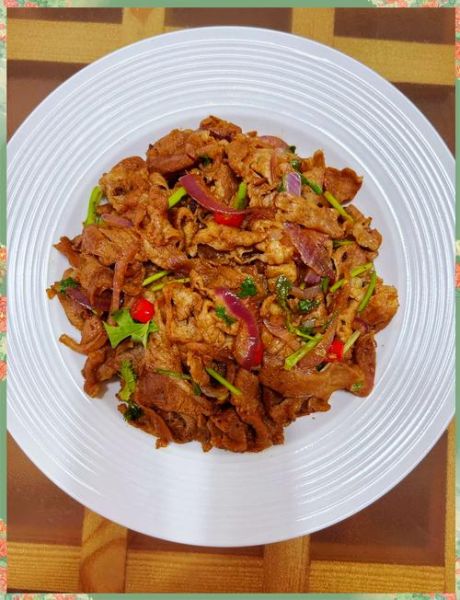 孜然羊肉怎么做才嫩_孜然羊肉的家常做法