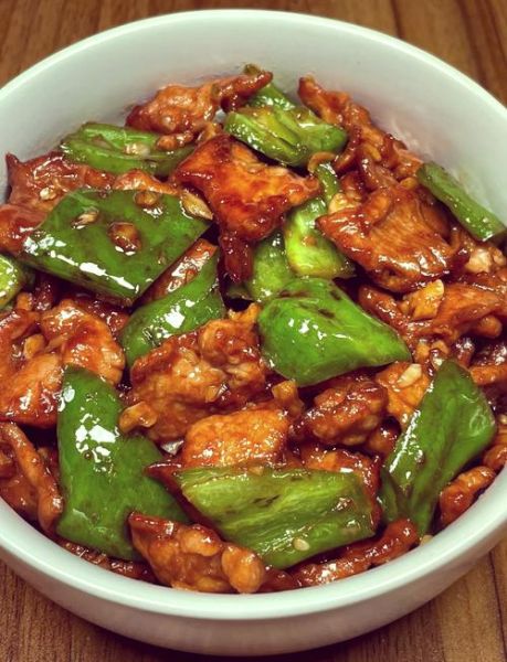 青椒肉片怎么做才嫩_青椒肉片家常做法