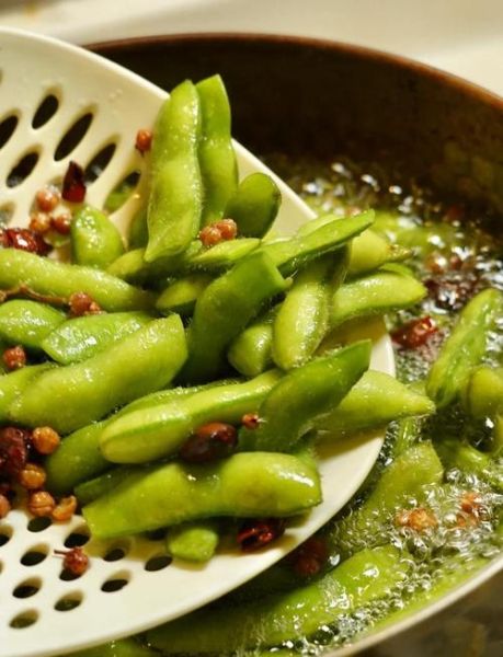 毛豆怎么煮才绿_毛豆要焯水吗