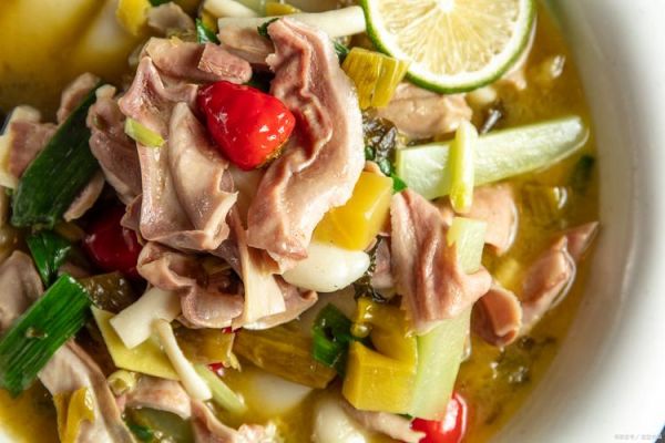 猪肚怎么清洗才没腥味_猪肚的做法大全