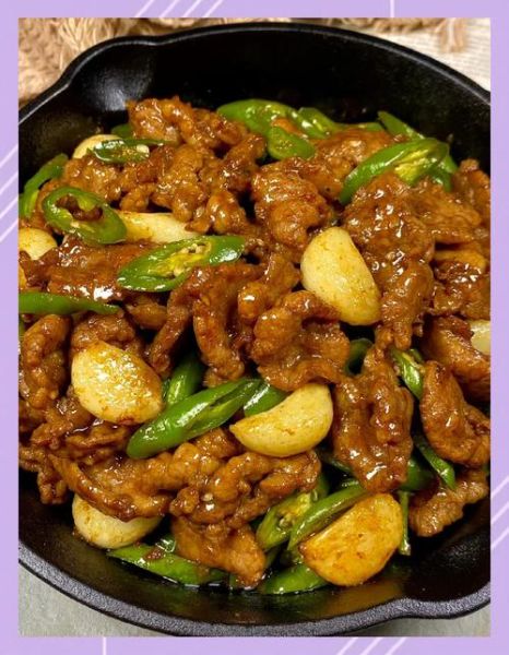 青椒炒牛肉怎么做_牛肉怎么炒才嫩滑