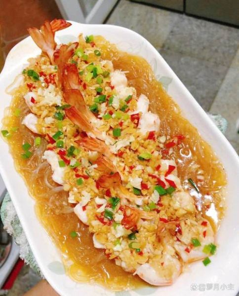 蒜蓉粉丝蒸虾怎么做_蒜蓉粉丝蒸虾需要蒸几分钟