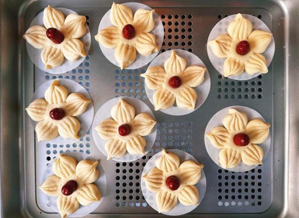 枣糕馒头怎么做_枣糕馒头家常做法步骤