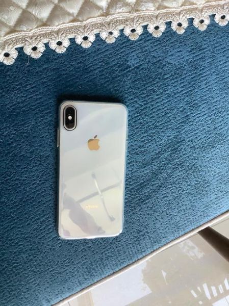 手机外观怎么选_什么颜色最耐看