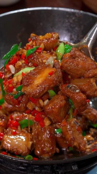 生炒排骨怎么做好吃_生炒排骨的家常做法