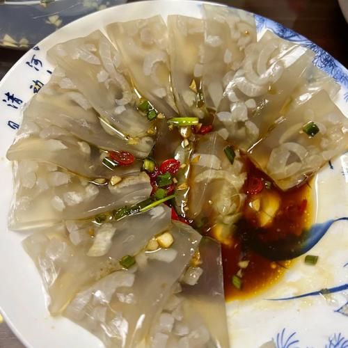 猪皮冻怎么做_猪皮冻的正宗做法