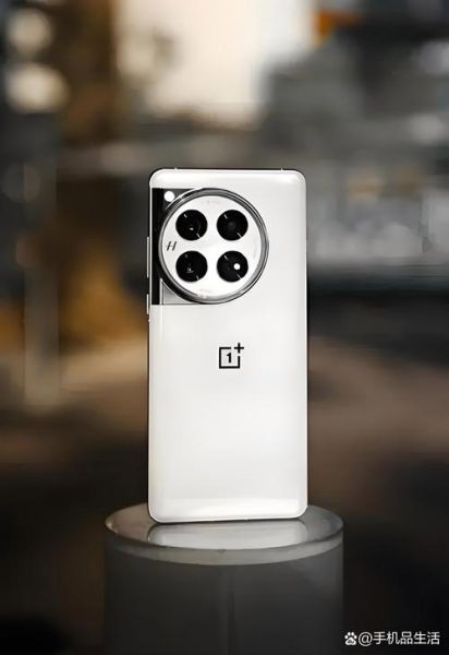 哪款手机好_2024年最值得买的旗舰机