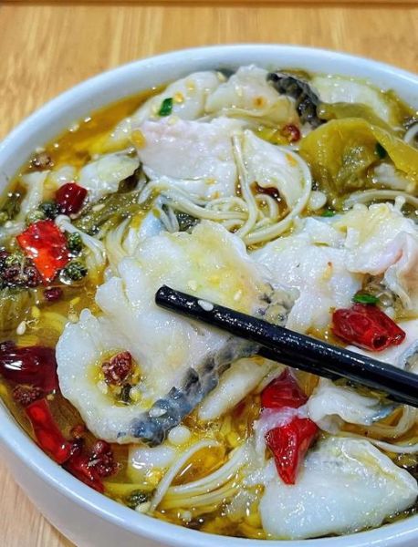 酸菜鱼怎么做才嫩_酸菜鱼用什么鱼最好