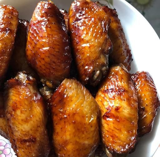 烤鸡翅怎么腌制才入味_烤鸡翅烤箱温度和时间