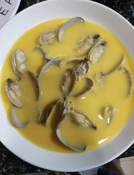 蛤蜊怎么清洗_蛤蜊蒸蛋的做法