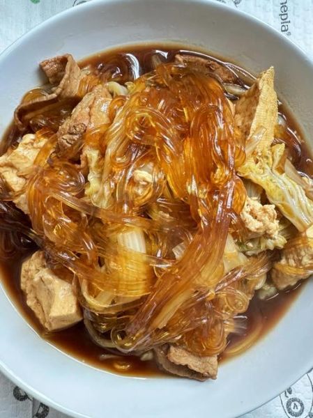 白菜炖豆腐的家常做法_白菜炖豆腐怎么做好吃