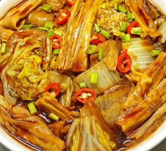 白菜炖豆腐的家常做法_白菜炖豆腐怎么做好吃