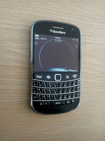 黑莓手机还能用吗_黑莓手机现在值不值得买