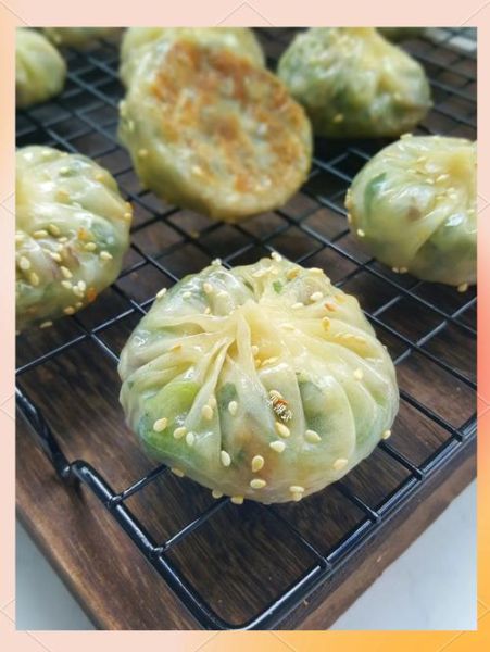 青菜香菇包子馅怎么做_包子馅不黄的秘诀