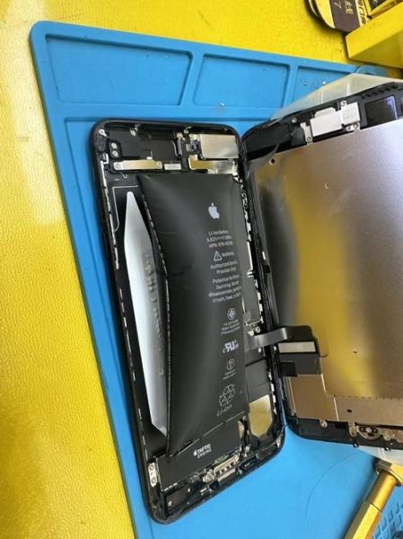 手机电池鼓包会爆炸吗_电池鼓包怎么处理