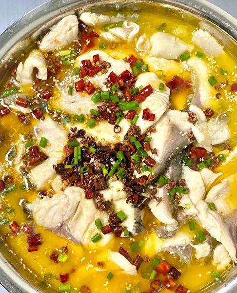 酸菜鱼怎么做才好吃_酸菜鱼用什么鱼最好